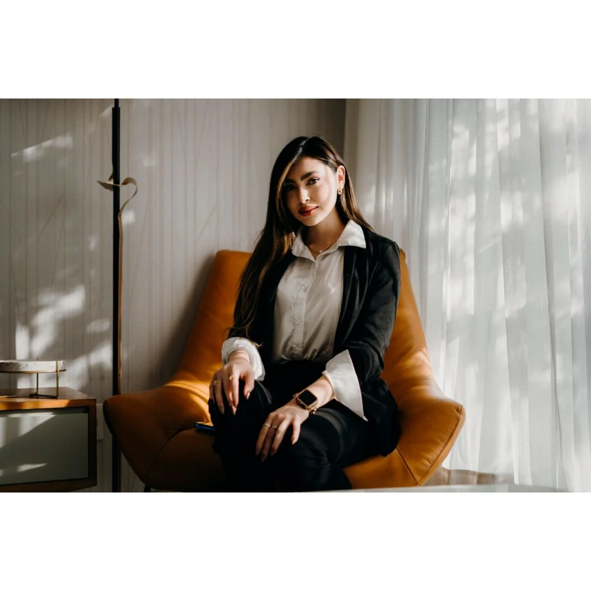 Leila Bennett, Authentication Specialist